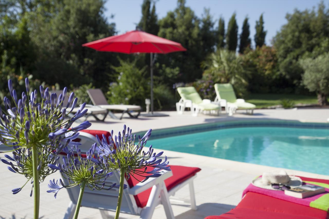 Bed and Breakfast Domaine Les Magasins Bram Екстер'єр фото